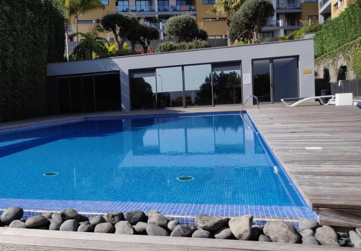 Zen Pearl-luxury Com Piscina 公寓 *